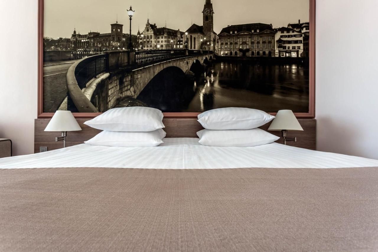 Отель Rius Hotel Львов