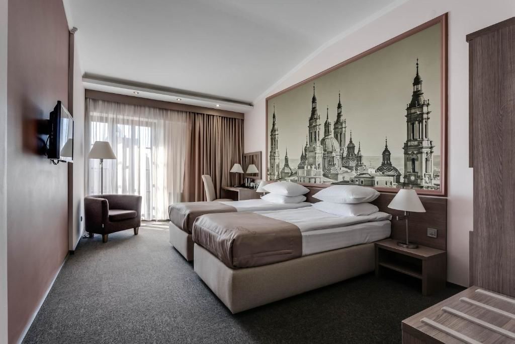 Отель Rius Hotel Львов