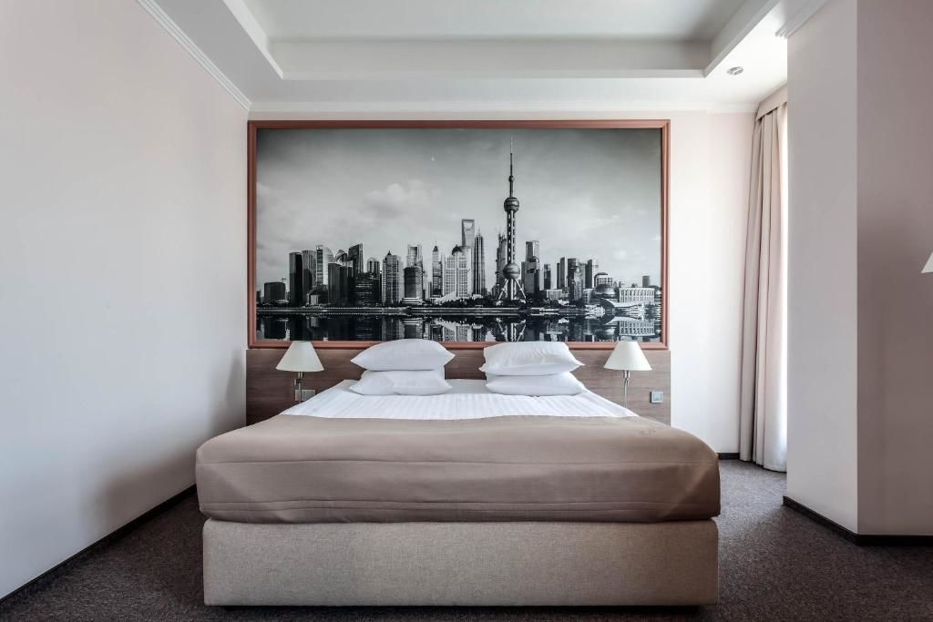 Отель Rius Hotel Львов