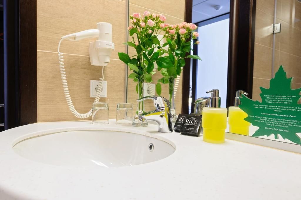 Отель Rius Hotel Львов