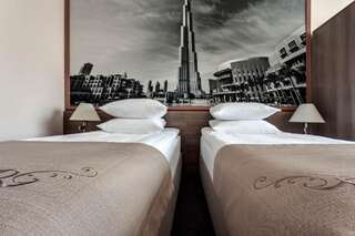 Отель Rius Hotel Львов Семейный номер-1