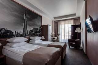 Отель Rius Hotel Львов Семейный номер-2