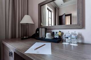 Отель Rius Hotel Львов Семейный номер-6