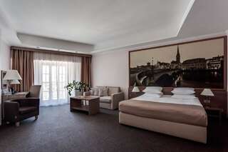 Отель Rius Hotel Львов Полулюкс-3