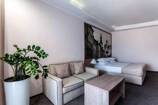 Отель Rius Hotel Львов Полулюкс-8