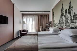 Отель Rius Hotel Львов Двухместный номер с 1 кроватью или 2 отдельными кроватями-28